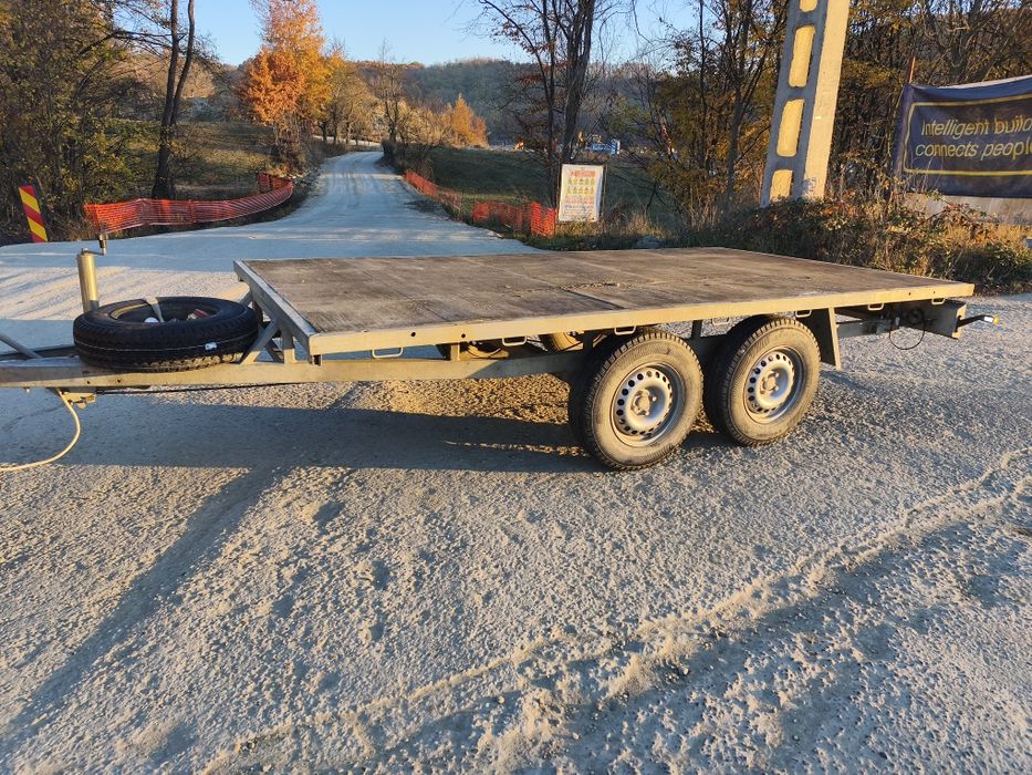 Vând remorca 2 axe apicola