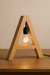 Creez Lampi, scaune,candelabre. Rustice din lemn personalizate!
