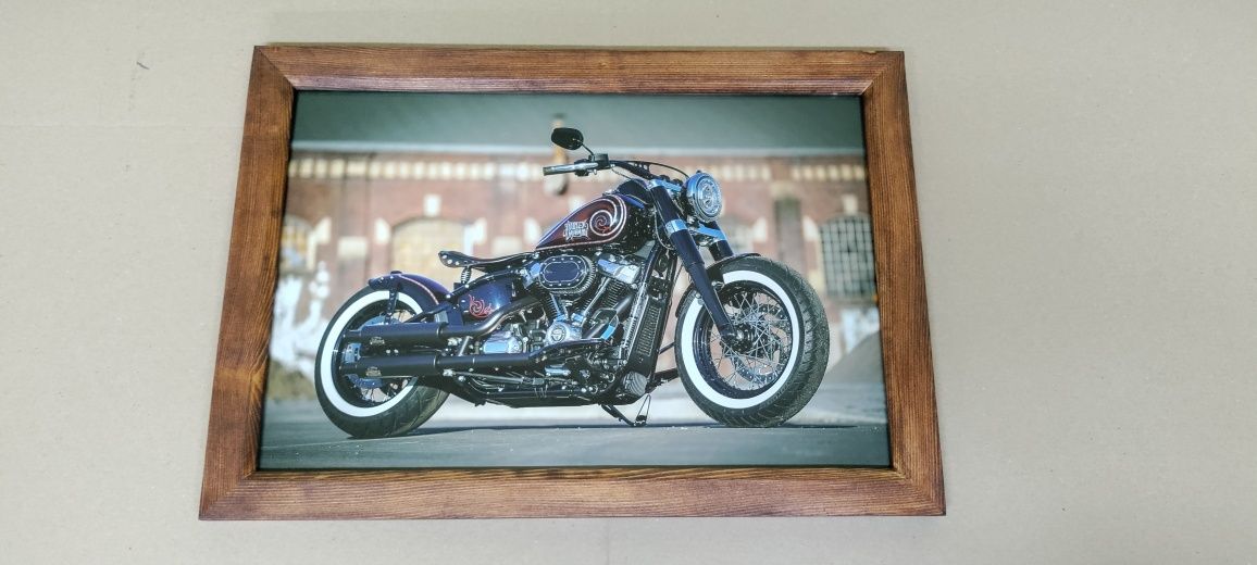 Картини Harley Davidson и Dodge charger
