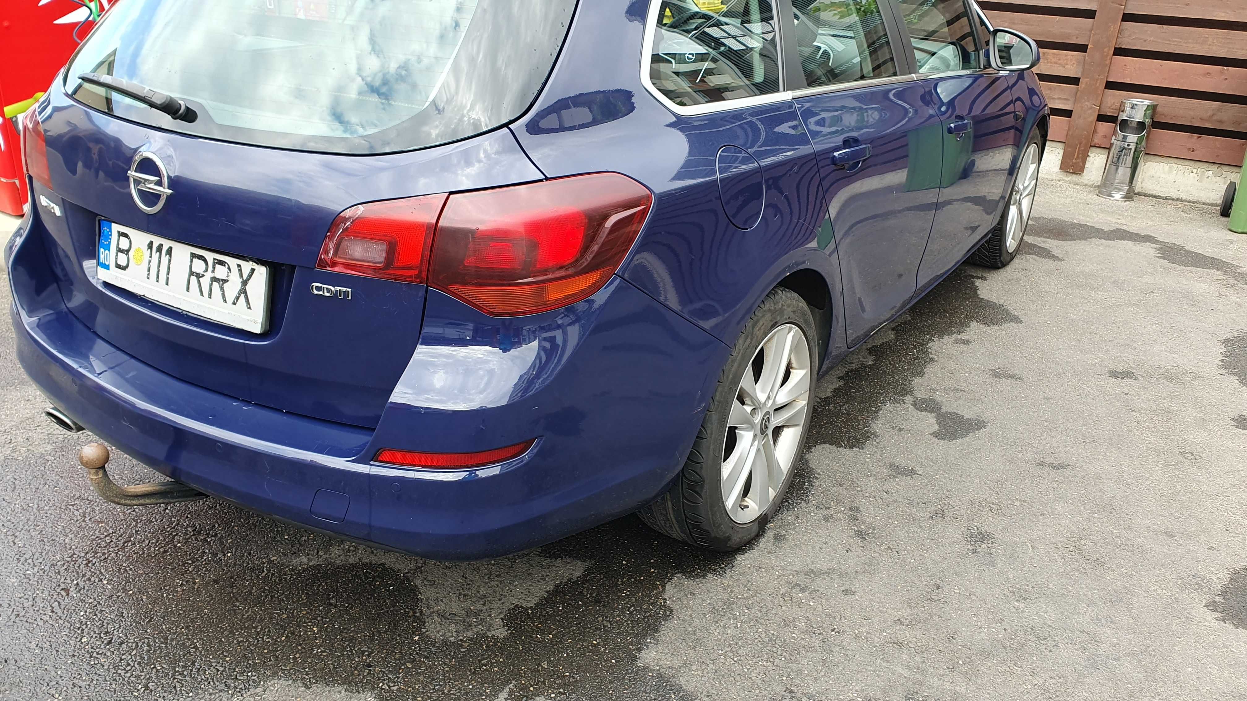 Opel Astra Sports Tourer 2.0 CDTI 2500 euro