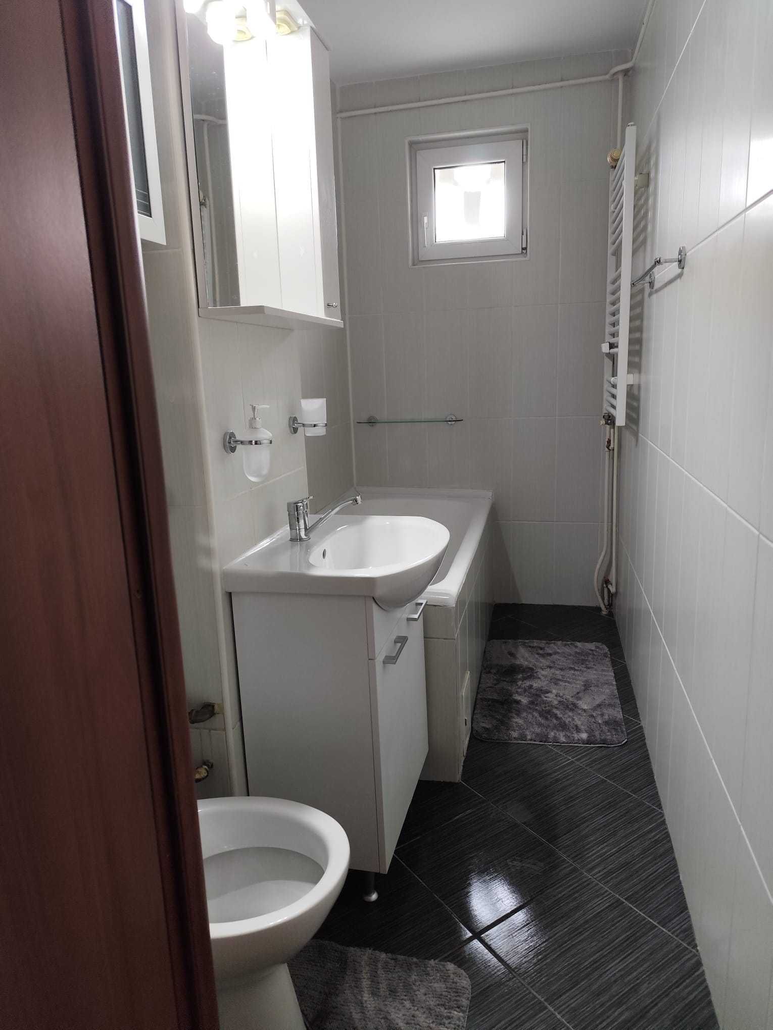 Apartament 2 camere de vanzare|complet mobiliat|Mihai Bravu, Ploiesti