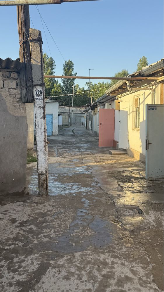 Срочно продается дом ( Трансфарматорный Янгиюль )
