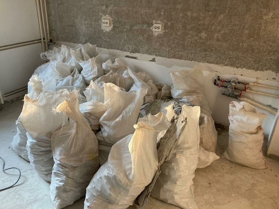 Evacuate/Debarasare MOLOZ