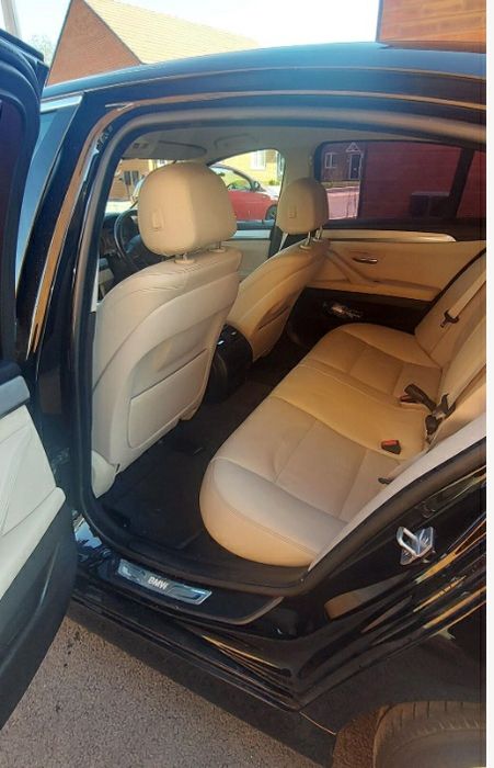 BMW seria 5  F10 Manual volan dreapta