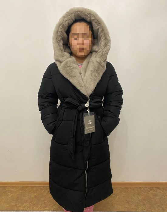 Зимняя куртка НОВАЯ.