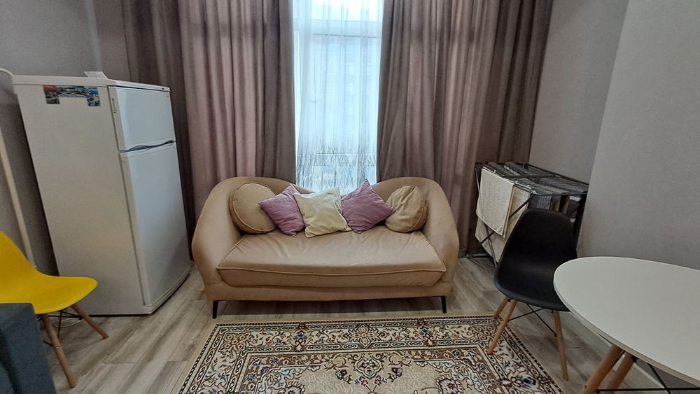 Продается диван б/у в хорошем состоянии