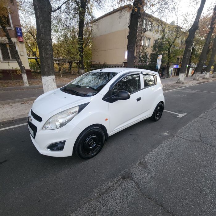 chevralet spark 2011