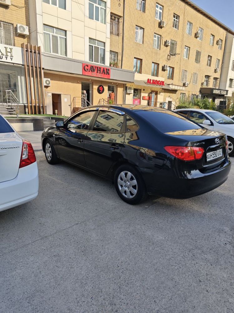 Хундай Аванте 2008 год,краска родная,пробег 153км