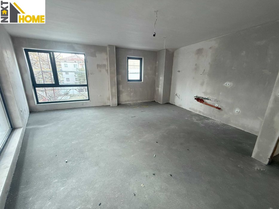 Продава се Тристаен апартамент в Пловдив, Кючук Париж - 99 кв.м за 1195 €/кв.м - Снимка #1