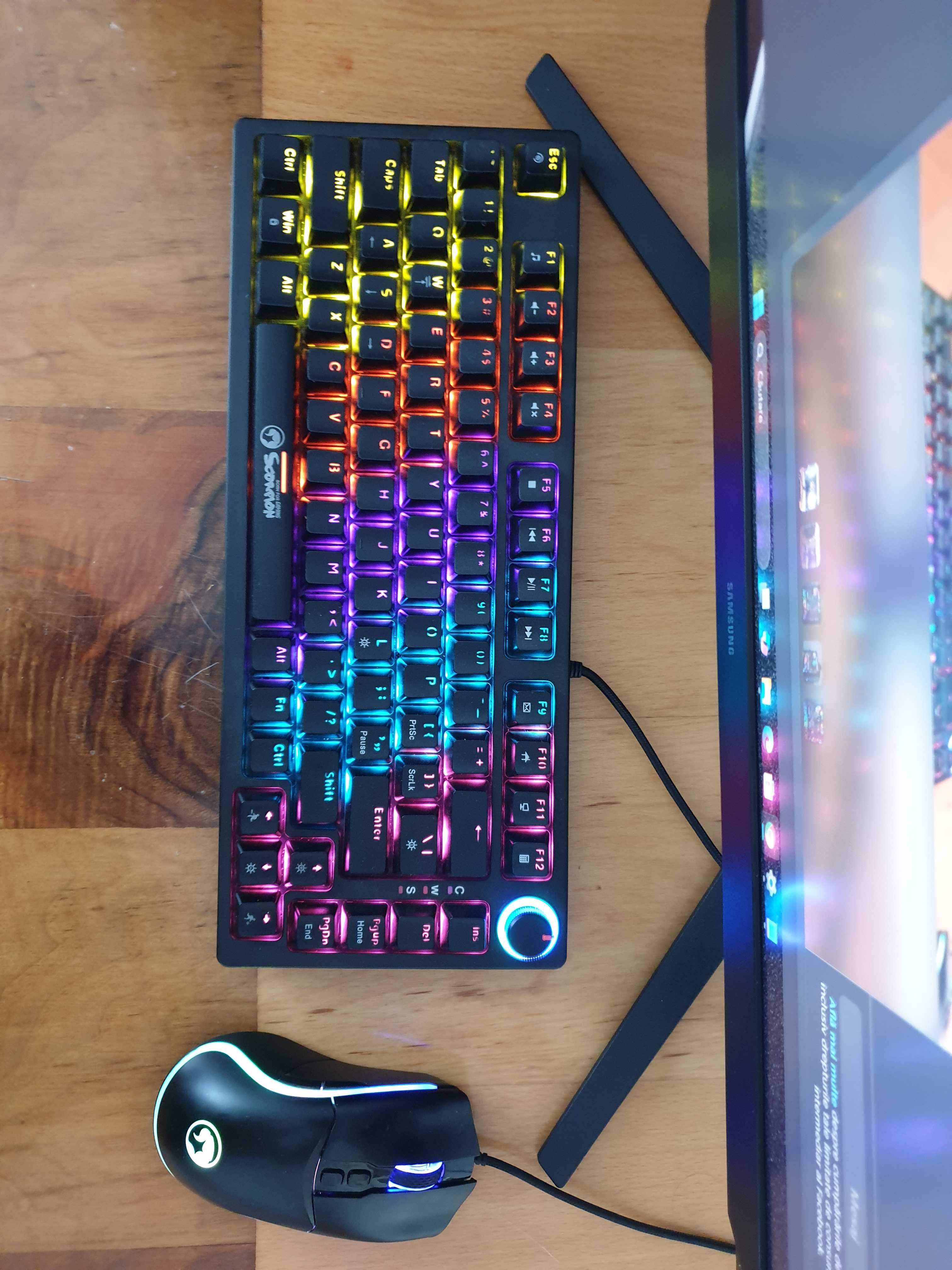 pc gaming complet(vand,schimb cu telefon)