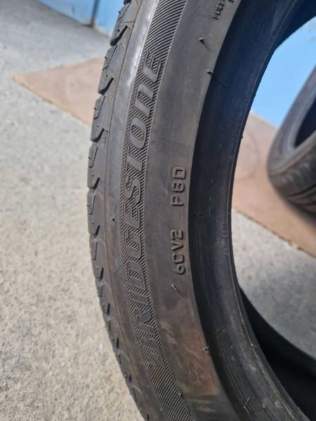 2 Bridgestone R18 215/50/ летни гуми 
DOT 2119