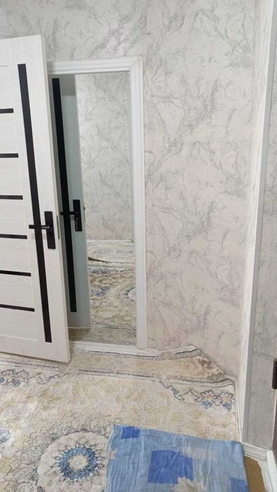 Юнусабад 19 клиника Джанго 2\6\9 бывш Общежитие 60 кв м