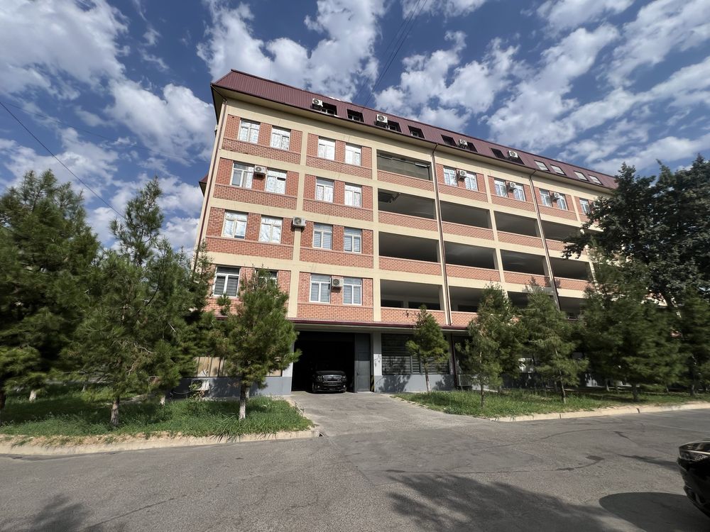 Аренда под офис метро БИЙ (Максим Горкий) 66м2 2 комната 990$