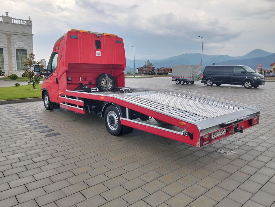 Iveco daily Autoplatforma 5m lungime fiat sprinter renault
Motor de 30
