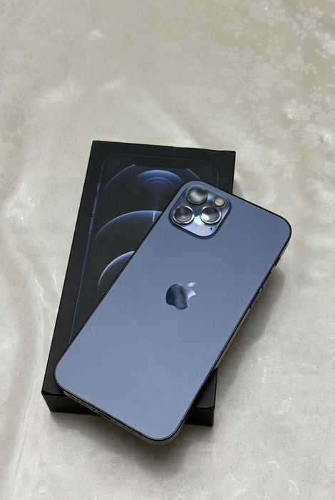 Айфон 12 про без минус