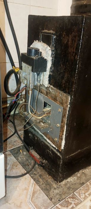 Продам газовую печь