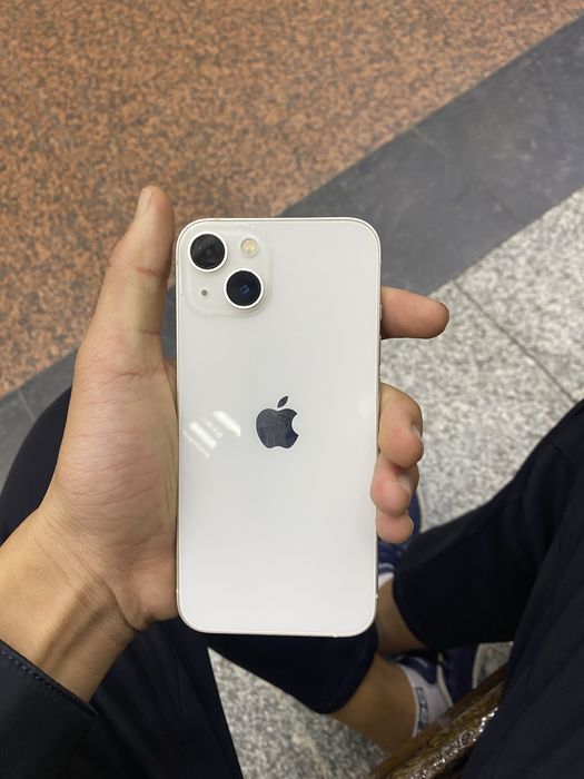 Iphone 13  ideal