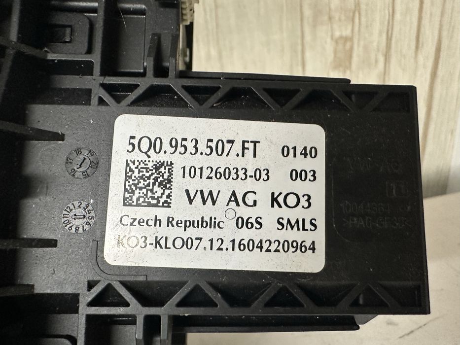 Лентов кабел със лостчета за Фолксваген Голф 7