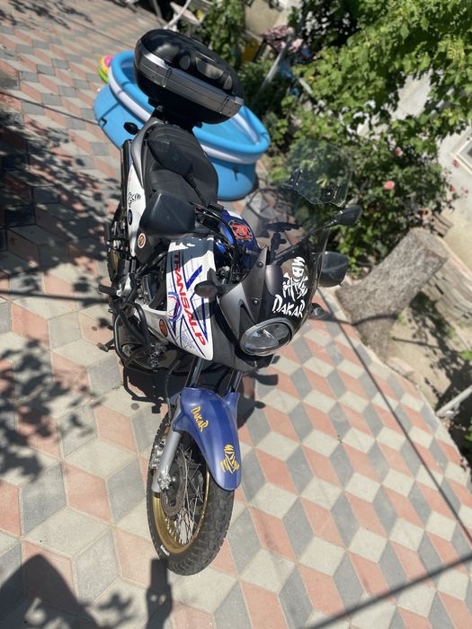 Honda Transalp 700