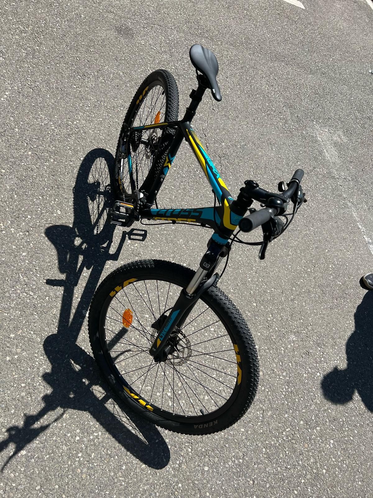 Vând bicicletă CROSS 9 GRX - HDB 27.5'