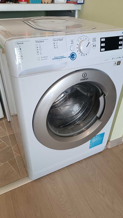 Перална машина Indesit за части