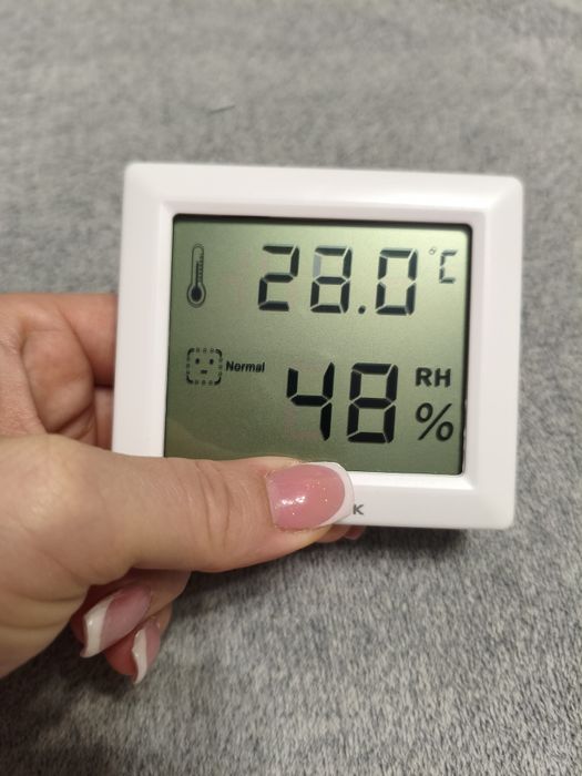 KETOTEK Digital Hygrometer Thermometer – Termo-Higrometru Interior pen