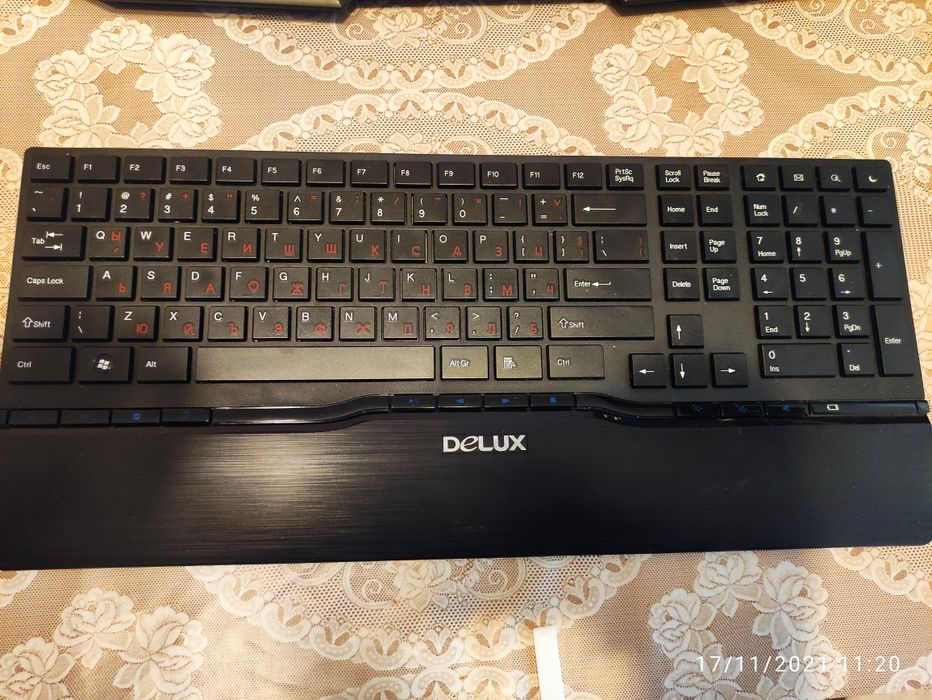 Безжична клавиатура delux