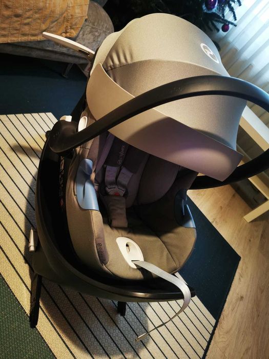 Scoica AUTO Cybex Gold – Aton M i-Size 0-13 Kg + Baza izofix