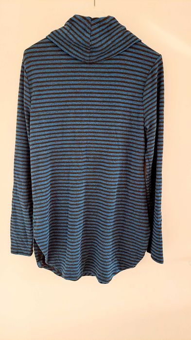 Дамска блуза с дълъг ръкав и поло яка