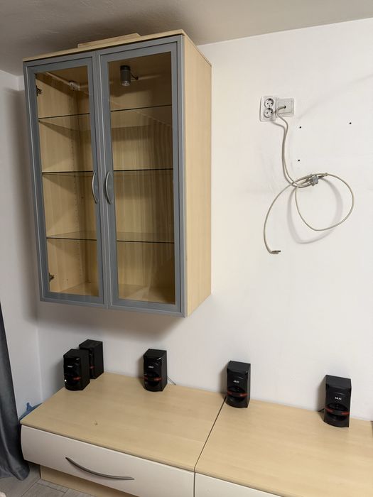 Vand mobila sufragerie/living cu leduri