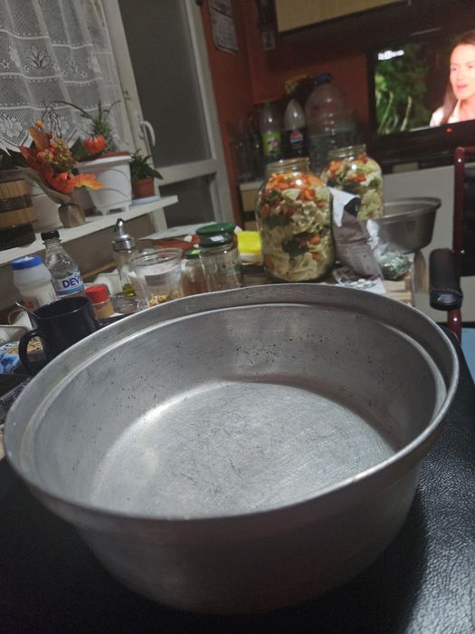 Тава от електрическа тенджера