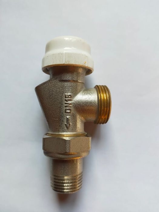 Продам осевои клапан VALTEK