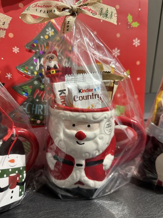 Cani de Craciun pline cu dulciuri