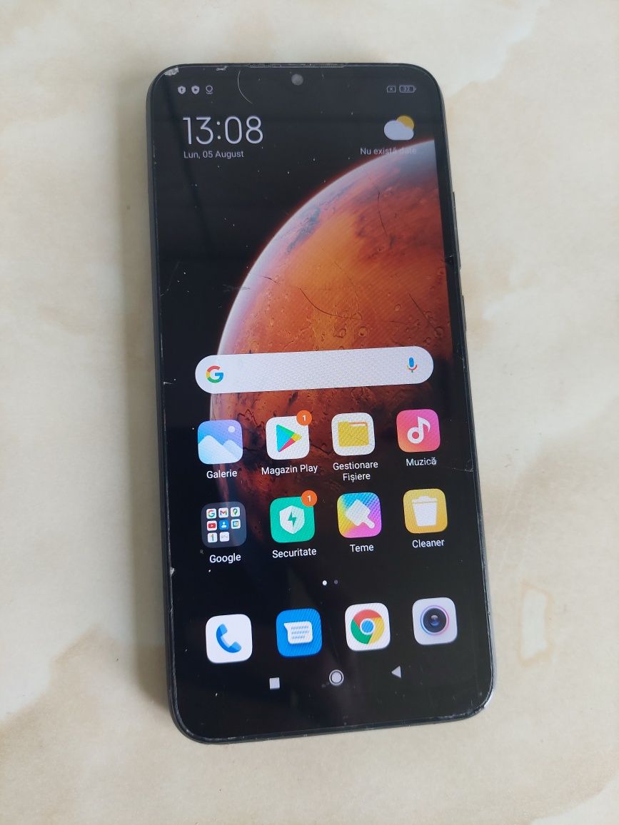 Vând Xiaomi Redmi 9A pentru placă și restul pieselor, este spart /poze