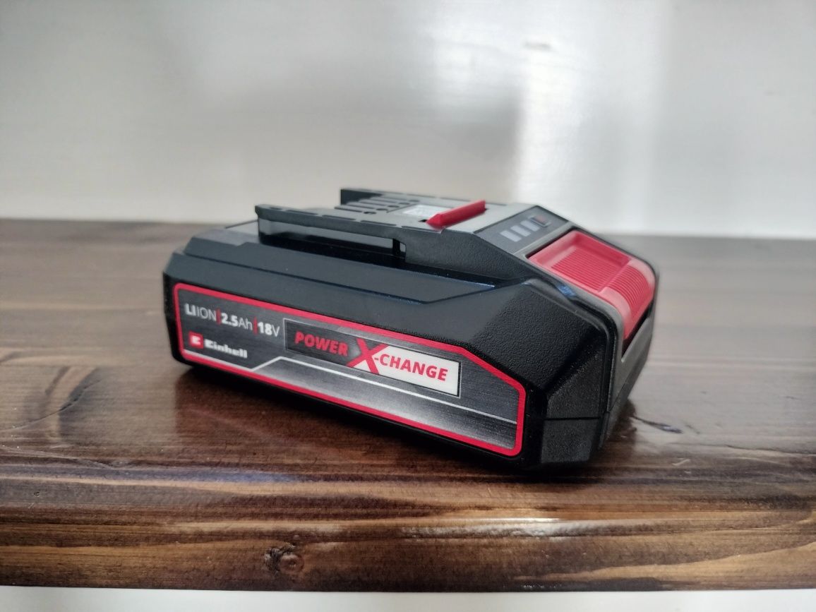 Acumulator einhell 18 volți