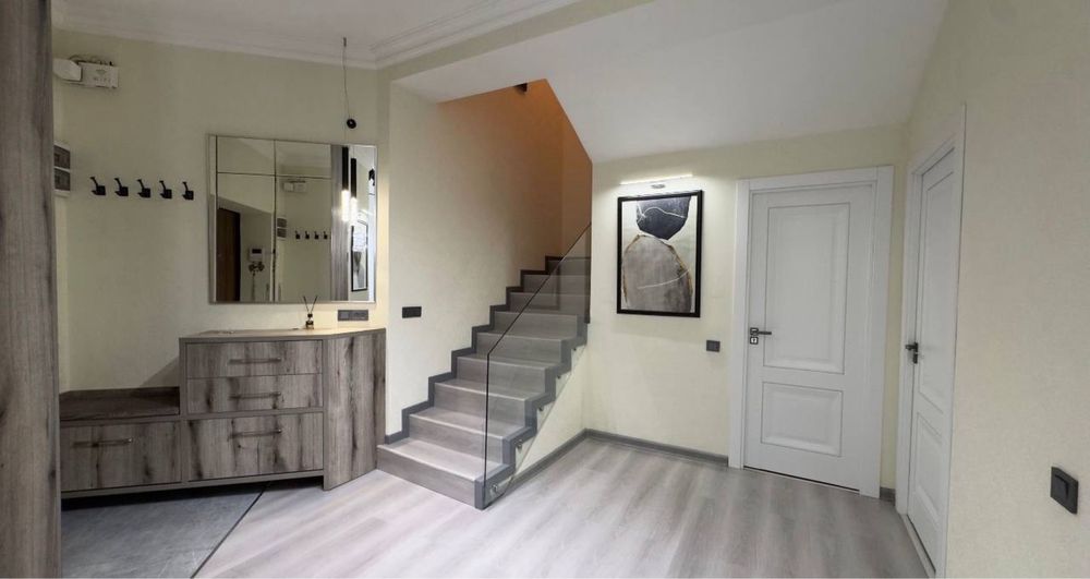 Продажа 4 комнатная квартира от центр Мирабад