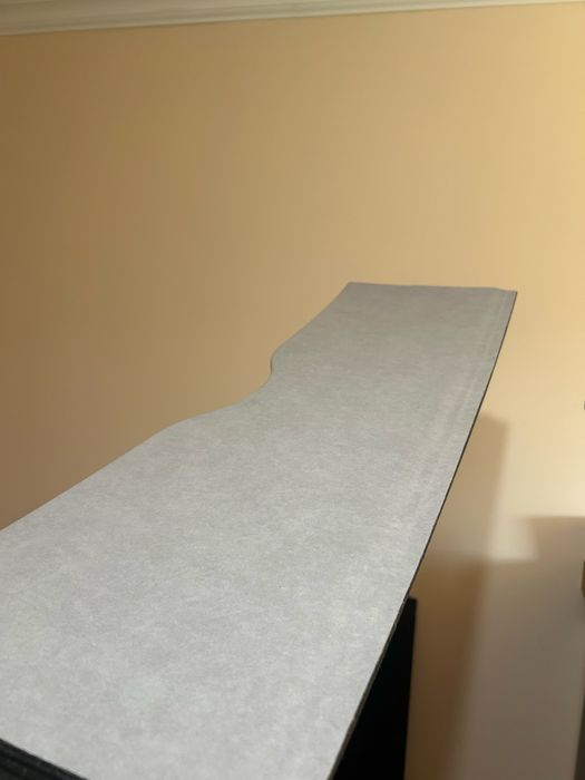 Продавам електрическа щора за панорамен таван за Peugeot 407 комби.