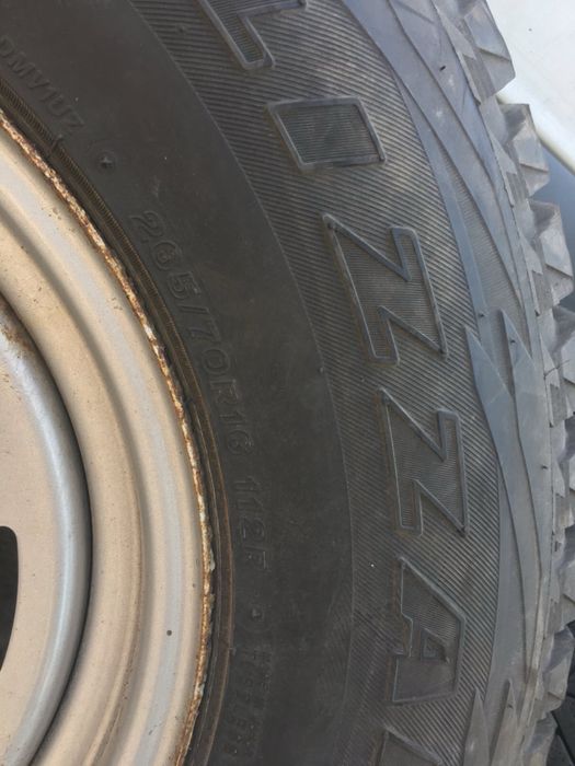 Гуми Bridgestone 265/70/R16