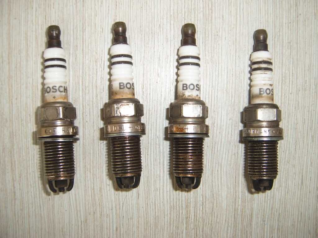 Запалителни свещи "ACDelco", "Bosch"