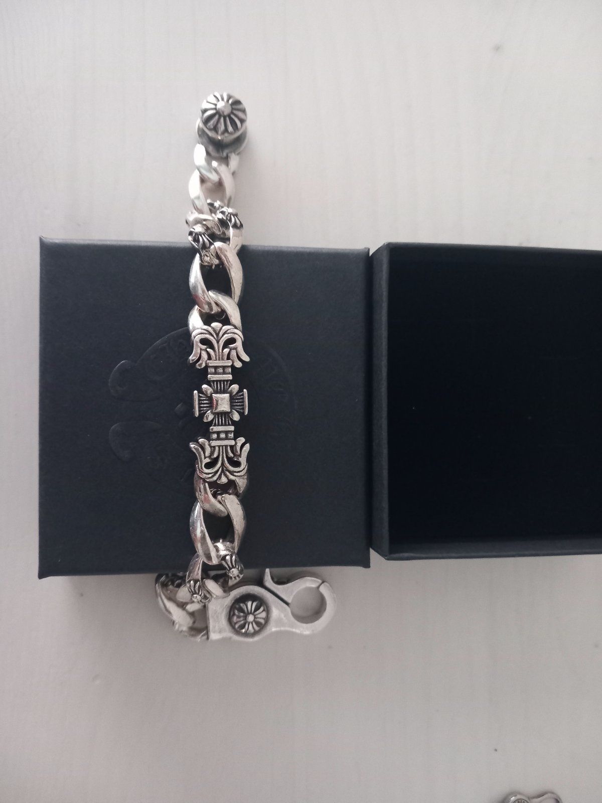 Гривни Chrome hearts