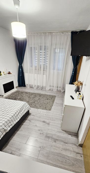 Regim Hotelier                .