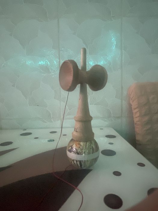 Kendama ( joc de indemanare)