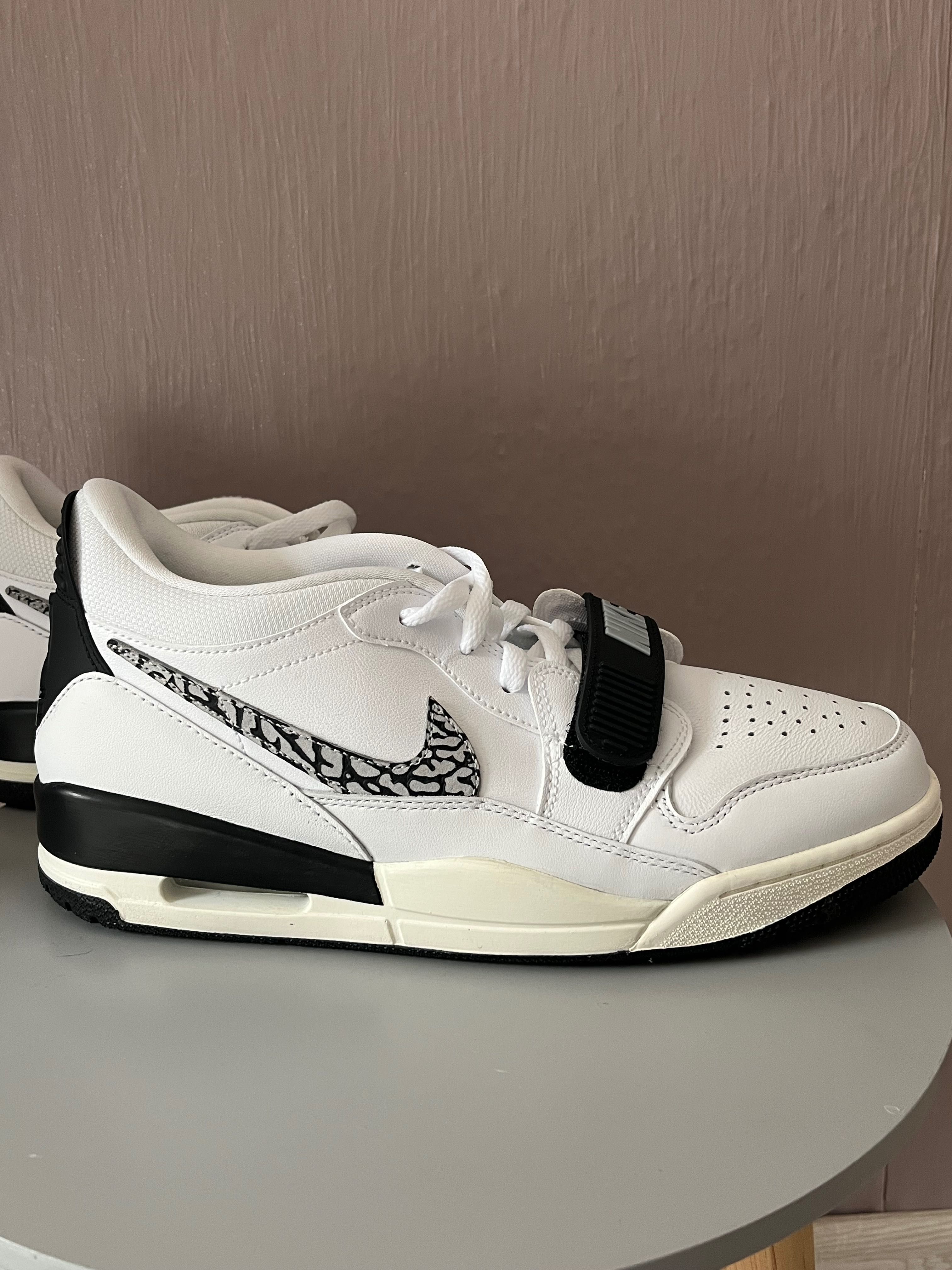 Маратонки Nike Air Jordan Legacy 312 Low