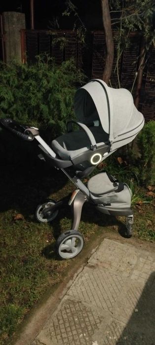 Бебешка количка Stokke
