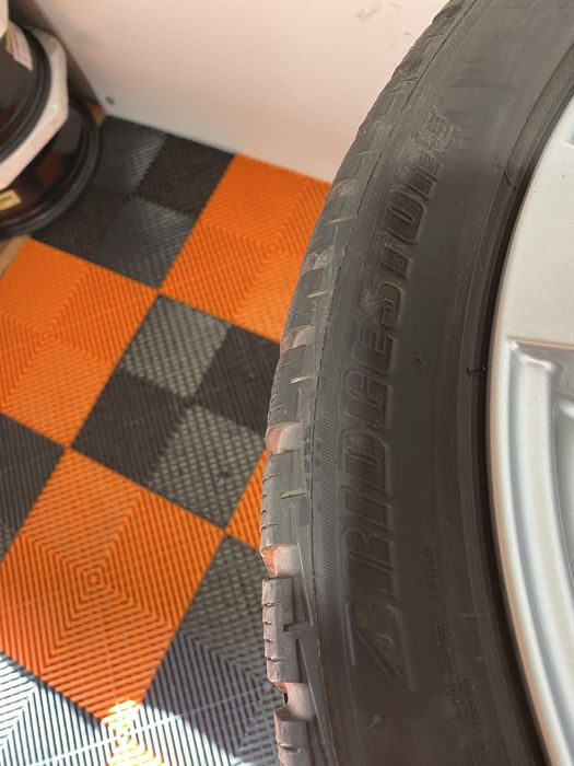 Anvelope/ cauciucuri de iarna 245/40/19 Bridgestone