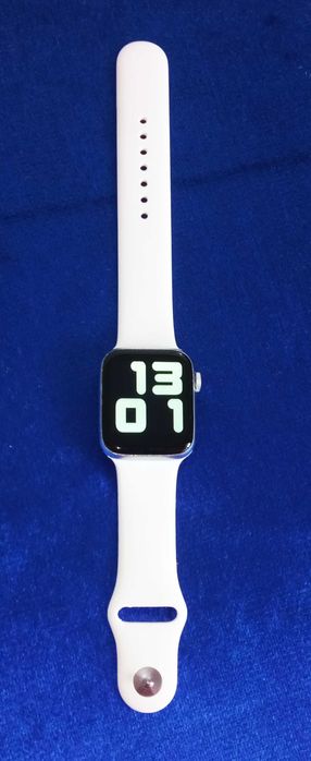 SMART Watch часы в отличном состоянии