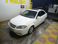 Srochno Sotiladi Jentra Avtomat 3 poz Gaz Metan Xolati Yaxshi
