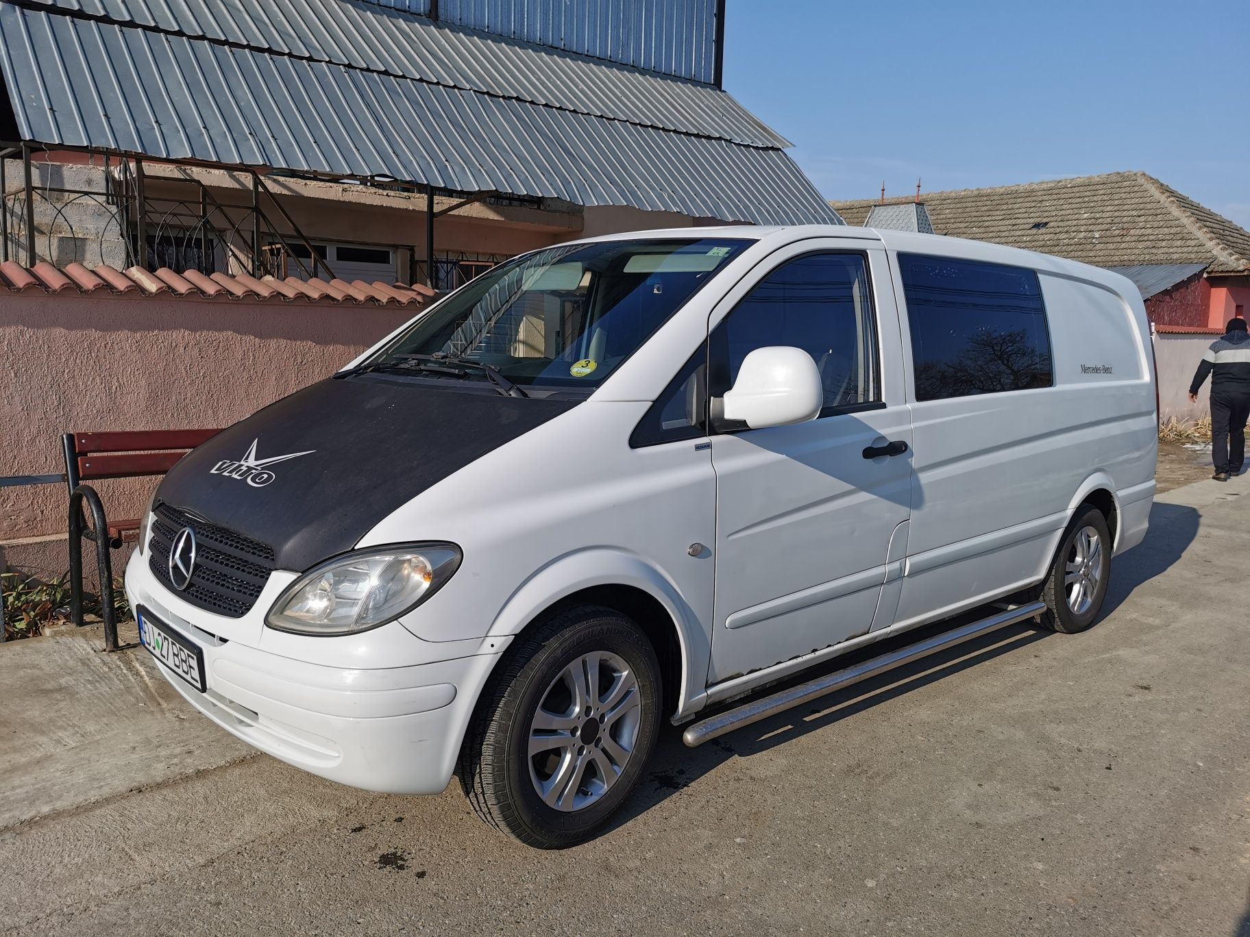 Vând Mercedes vito mixt