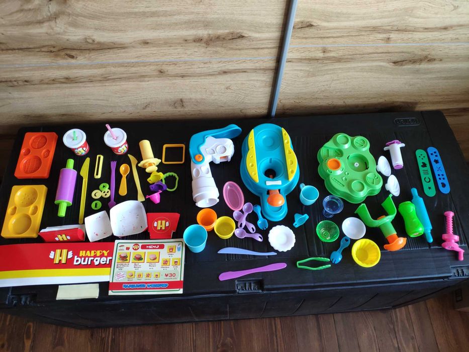 Играчкики различни видове