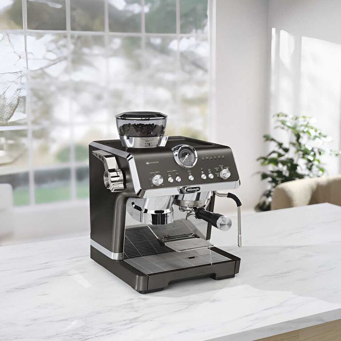 Кофемашина DeLonghi.Со склада Доставка Бесплатно Гарантия ест.24/7.